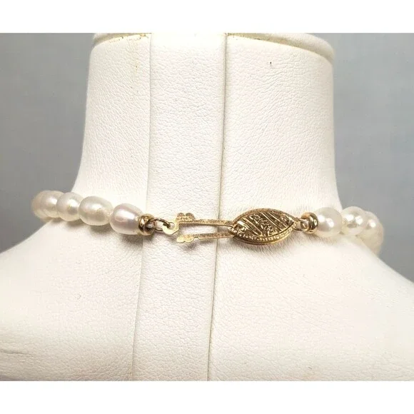 Winterthur Child's Freshwater Pearl Necklace 14k Gold Clasp Women's Pearl Choker